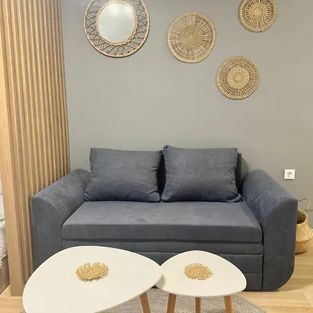 Nsaa Apartament *
