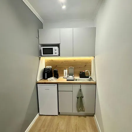 Апартаменти Nest & Rest *